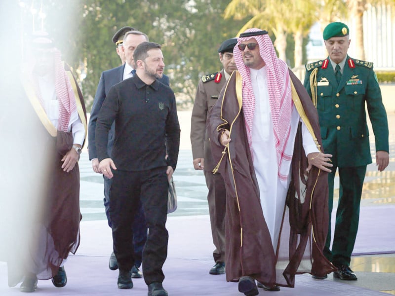 makkah deputy governor prince badr bin sultan bin abdulaziz welcomes ukraine president volodymyr zelensky in jeddah photo afp