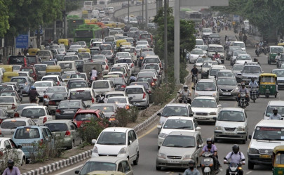 govt given three weeks to manage traffic pollution