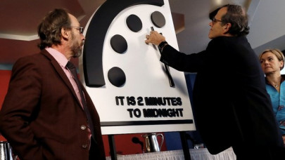 doomsday clock closest to midnight since cold war over nuclear threat doomsday clock closest to midnight since cold war over nuclear threat