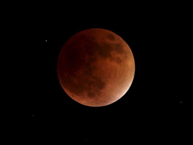 met office chief says the moon will be visible from everywhere in pakistan depending on weather conditions photo reuters file