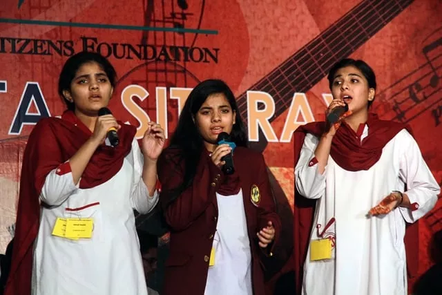 a group from the city school gulshan performing at the obhartay sitaray finale photo athar khan express a group from the city school gulshan performing at the obhartay sitaray finale photo athar khan express