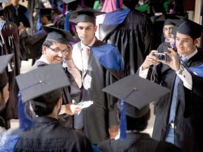 uop holds convocation