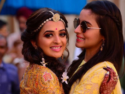 alia bhatt shows us how to dress like a perfect bridesmaid alia bhatt shows us how to dress like a perfect bridesmaid