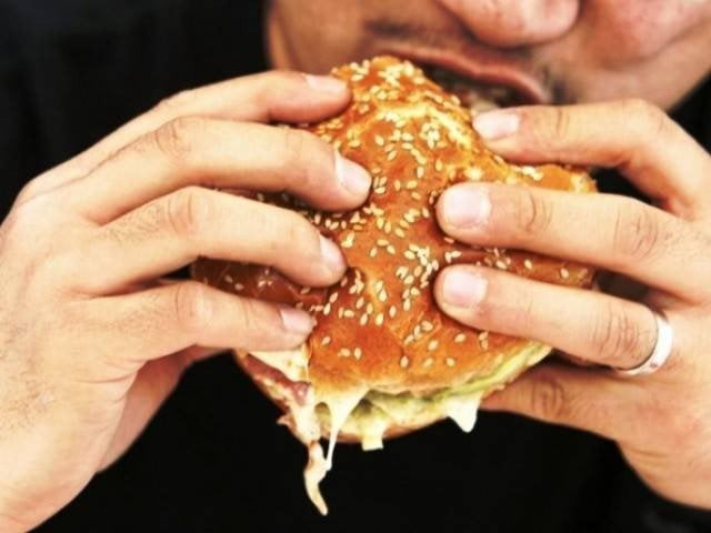 pml n govt is increasing the fines by up to 1 000 for violating the eating restrictions photo file pml n govt is increasing the fines by up to 1 000 for violating the eating restrictions photo file