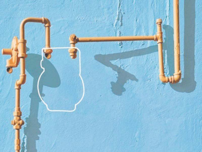 curbing gas theft two suspects arrested in karachi curbing gas theft two suspects arrested in karachi