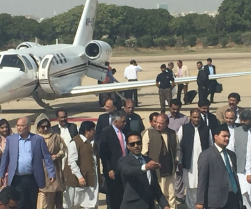 efforts underway to keep me out of politics says sharif efforts underway to keep me out of politics says sharif