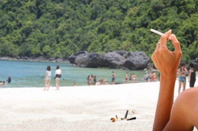 thailand bans smoking littering at popular tourist beaches thailand bans smoking littering at popular tourist beaches