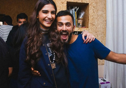 sonam kapoor to marry long term beau anand ahuja this summer