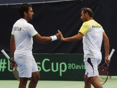 davis cup group 1 pakistan bag 2 0 lead on day one