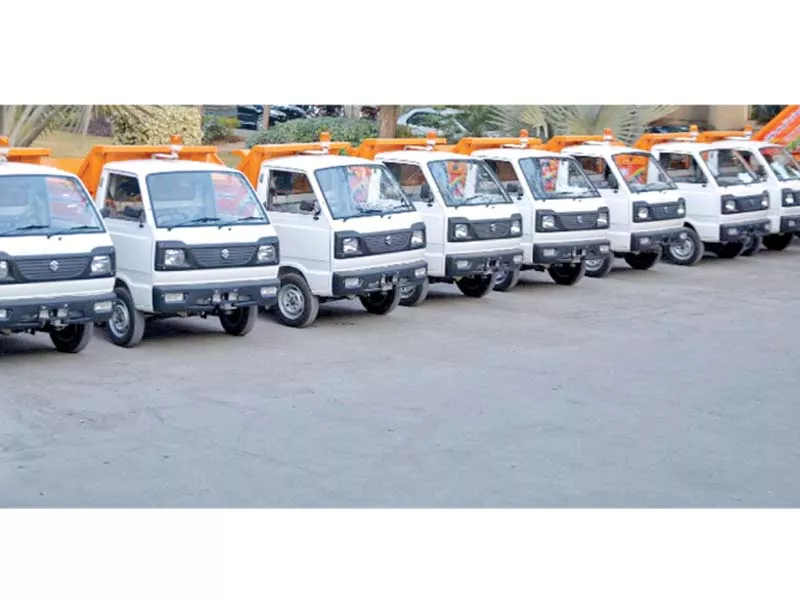 rcb s newly acquired mini dumpers photo waseem imran rcb s newly acquired mini dumpers photo waseem imran