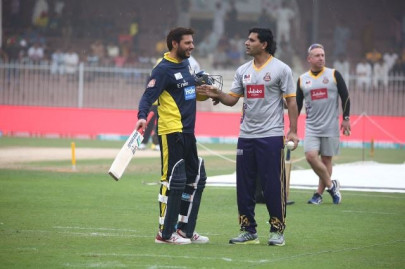 in a first pakistan legends to participate in ice cricket in a first pakistan legends to participate in ice cricket