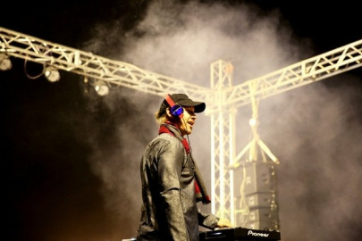 pakistan gets a dash of music diplo macy pakistan gets a dash of music diplo macy