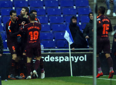 barcelona continue unbeaten run after pique s late equaliser barcelona continue unbeaten run after pique s late equaliser