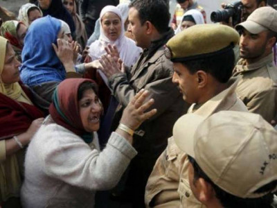 plight of kashmiri people must not fall on deaf ears abdul qayyum