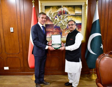 denmark lauds pakistan s rapid efficient assistance on airlifts from afghanistan