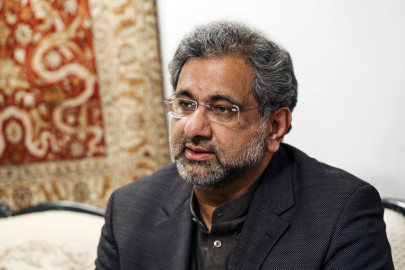 sc to hear lng corruption case against pm abbasi from february 12 sc to hear lng corruption case against pm abbasi from february 12