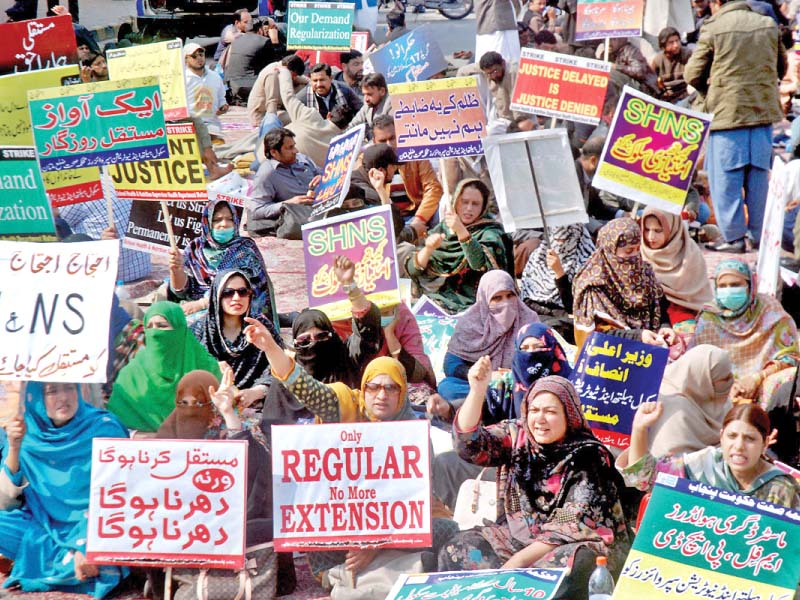 health nutritionists stage sit in on mall road in favour of their demands photo nni