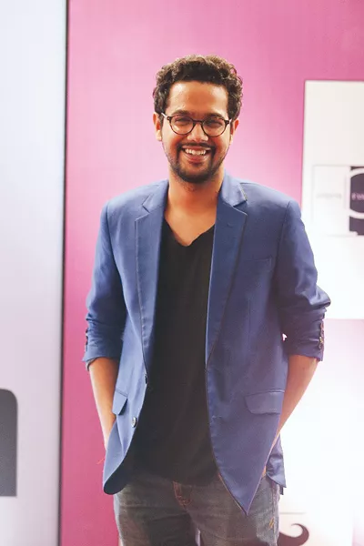 ali gul pir the dolmen mall clifton hold its fashion show 2015 in karachi photos courtesy walnut pr ali gul pir the dolmen mall clifton hold its fashion show 2015 in karachi photos courtesy walnut pr