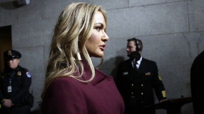 trump daughter in law taken to hospital after receiving suspicious mail trump daughter in law taken to hospital after receiving suspicious mail