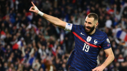 benzema wins france poty award benzema wins france poty award