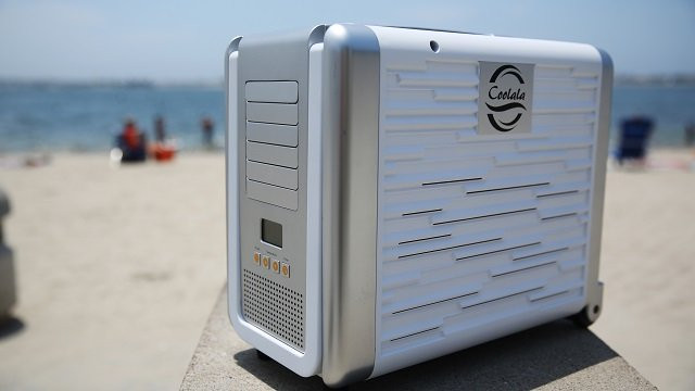 coolala is equipped with the same hardware that is used in an in window a c photo coolala