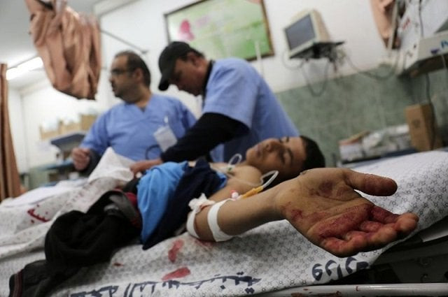 israeli fire kills 2 in gaza photo afp israeli fire kills 2 in gaza photo afp