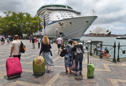 brawling family of 23 removed from australian cruise ship