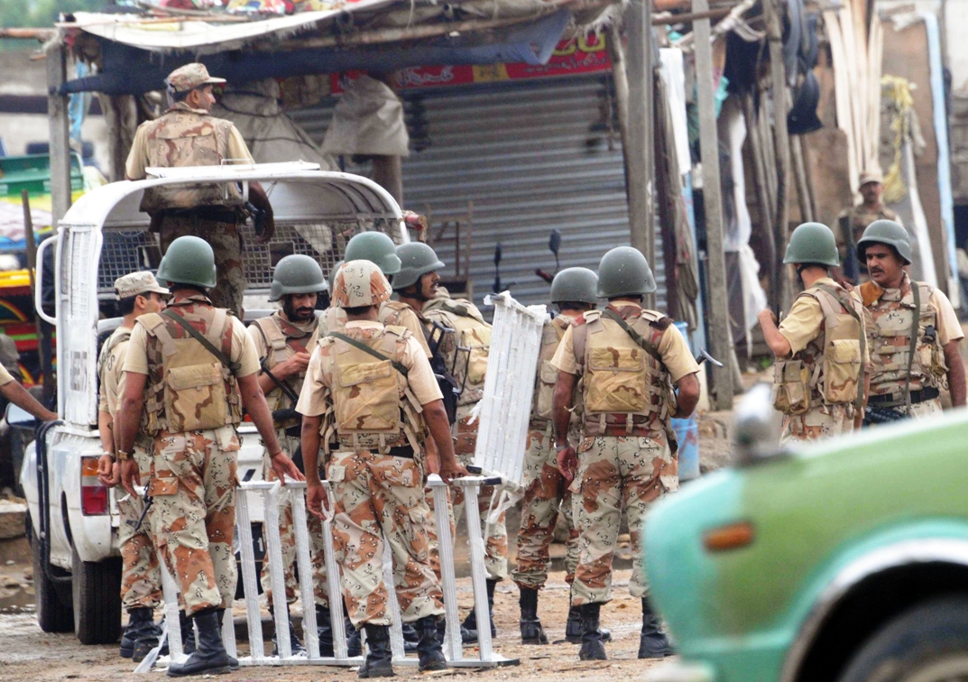 chief justice of pakistan cj iftikhar muhamad chaudhry had taken suo motu notice of the law and order situation in karachi on august 22 and constituted a larger bench for the hearing of the case photo rashid ajmeri express