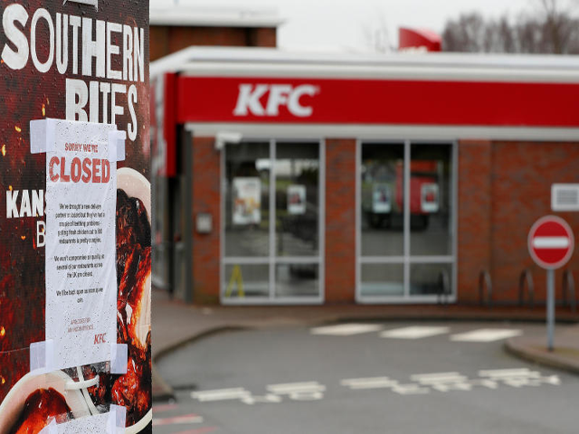 a closed sign hangs on the drive through of a kfc restaurant after problems with a new distribution system in coalville britain feb 19 2018 photo reuters a closed sign hangs on the drive through of a kfc restaurant after problems with a new distribution system in coalville britain feb 19 2018 photo reuters