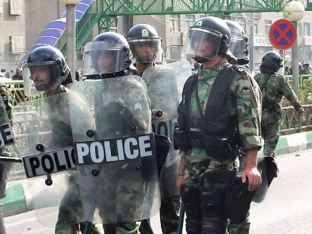 the clashes were between security forces and dervishes of the gonabadi denomination photo afp the clashes were between security forces and dervishes of the gonabadi denomination photo afp