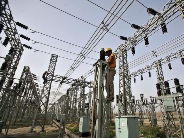 commissioner directs wapda qesco officials to step it up photo reuters