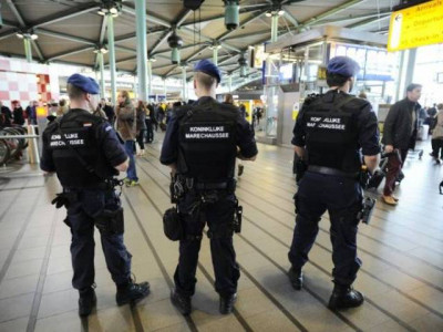 dutch police launch dna drive in search for boy s killer dutch police launch dna drive in search for boy s killer