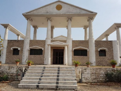 alexander s monument in jhelum in dire straits alexander s monument in jhelum in dire straits