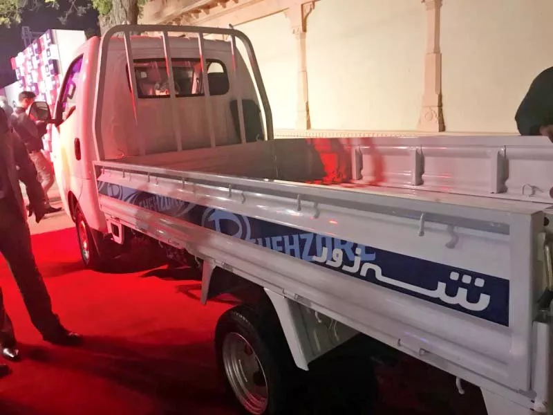 the earlier model of shehzore was the result of a joint venture between south korean giant hyundai motor company and dewan group photo farhan zaheer the earlier model of shehzore was the result of a joint venture between south korean giant hyundai motor company and dewan group photo farhan zaheer