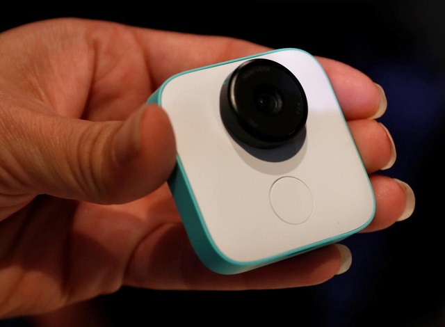 a google clips camera is held during a launch event in san francisco california us october 4 2017 photo reuters