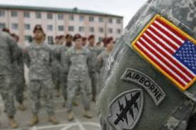 an envelope containing an unknown substance was opened today at a us base near washington leaving 11 people sick including military personnel officials said photo reuters an envelope containing an unknown substance was opened today at a us base near washington leaving 11 people sick including military personnel officials said photo reuters