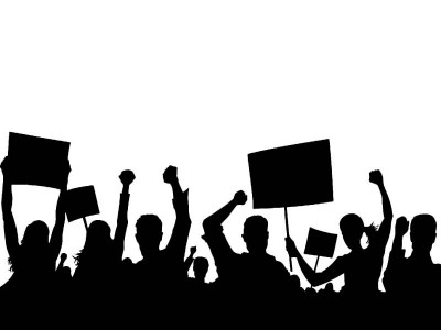 healthcare paramedical staff rally against privatisation healthcare paramedical staff rally against privatisation