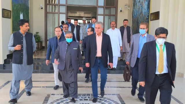 foreign minister shah mahmood qureshi leaves for china on three day visit photo radio pakistan foreign minister shah mahmood qureshi leaves for china on three day visit photo radio pakistan