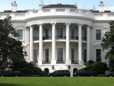 white house on lockdown after shots fired white house on lockdown after shots fired