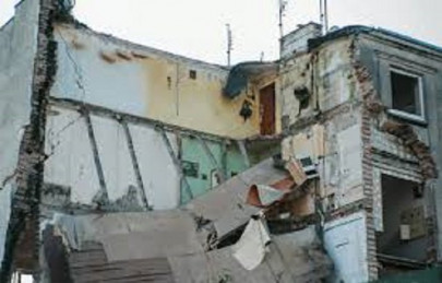 four die in building collapse after explosion in poland
