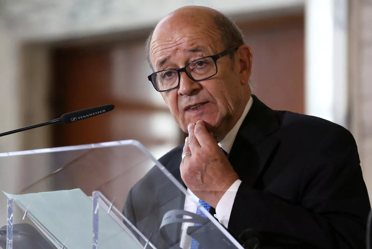french foreign minister jean yves le drian speaks during a meeting on migration in rome italy photo reuters french foreign minister jean yves le drian speaks during a meeting on migration in rome italy photo reuters