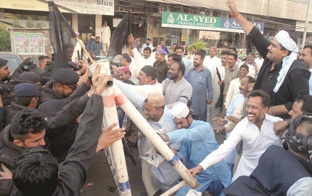 the protesters wanted to go to cm house and speak to officials about their problems photo ppi