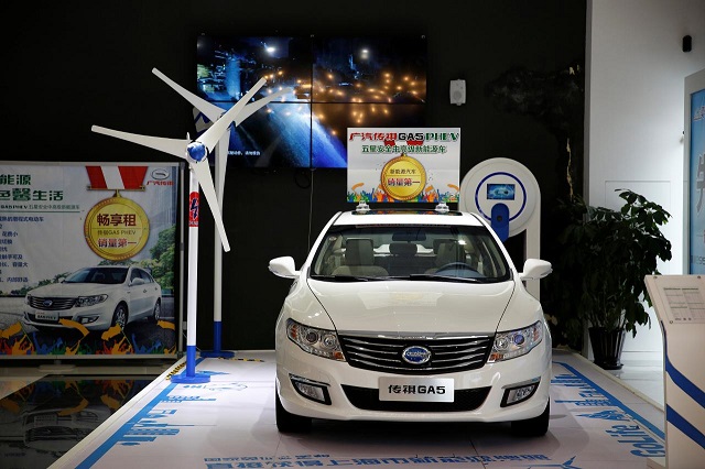 a trumpchi ga5 hybrid electric car is displayed at an electric car dealership in shanghai china january 11 2017 photo reuters