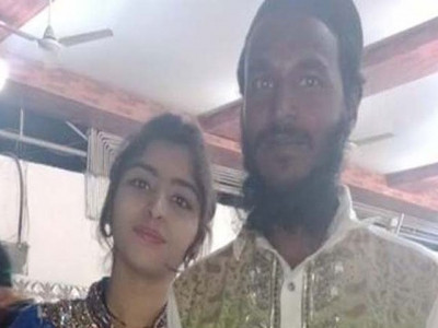 man throws punches at wife for disconnecting wifi in india man throws punches at wife for disconnecting wifi in india