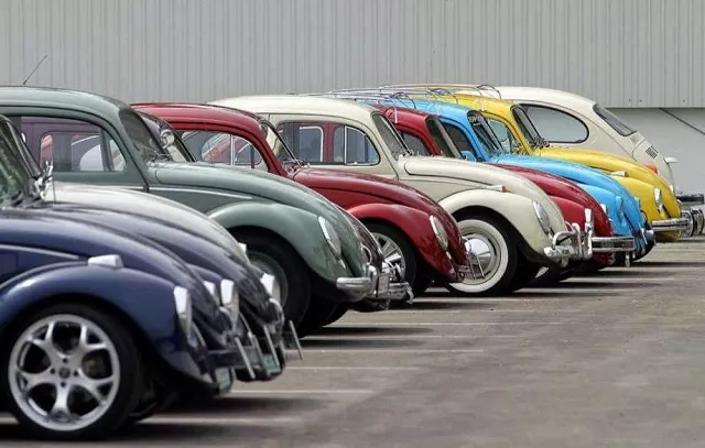 more than 140 volkswagen beetle were gathered to participate in an exhibition at the factory in puebla mexico on august 1 2003 photo afp more than 140 volkswagen beetle were gathered to participate in an exhibition at the factory in puebla mexico on august 1 2003 photo afp