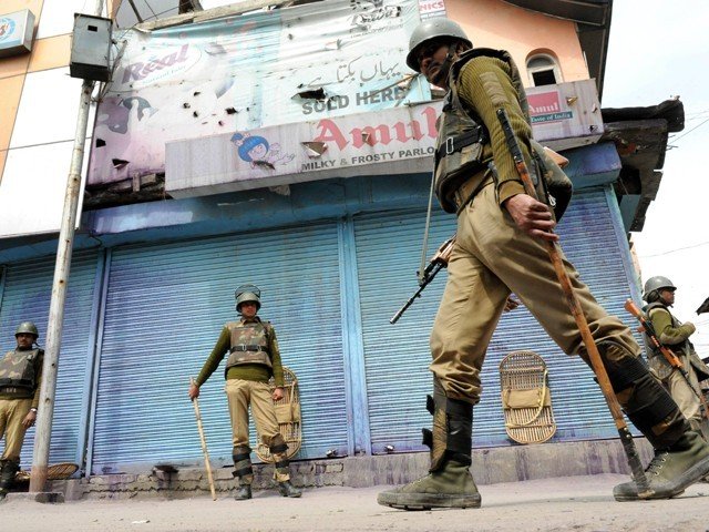 indian troops patrol an area in iok photo afp