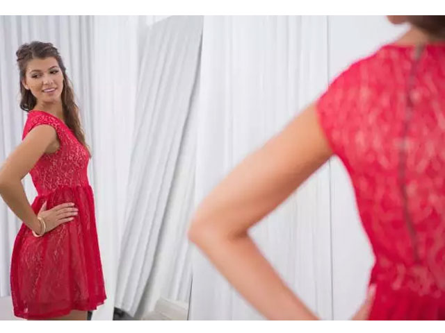 teenager sent a picture of herself trying on a dress to the wrong number accidentally photo courtesy independent teenager sent a picture of herself trying on a dress to the wrong number accidentally photo courtesy independent