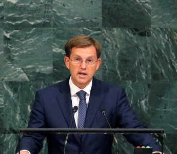 slovenian pm cerar resigns as pressure mounts ahead of election slovenian pm cerar resigns as pressure mounts ahead of election