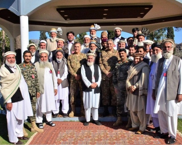 coas gen qamar given briefing on fata k p security during his visit to corps headquarters peshawar and khyber agency on friday photo ispr coas gen qamar given briefing on fata k p security during his visit to corps headquarters peshawar and khyber agency on friday photo ispr