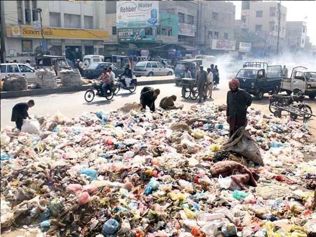 karachi 039 s litter problem photo express karachi 039 s litter problem photo express
